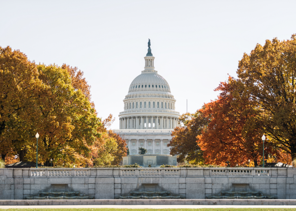1931: Republicans become a Congressional minority